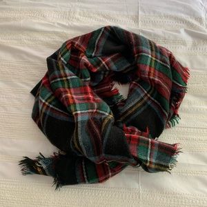 Blanket check scarf